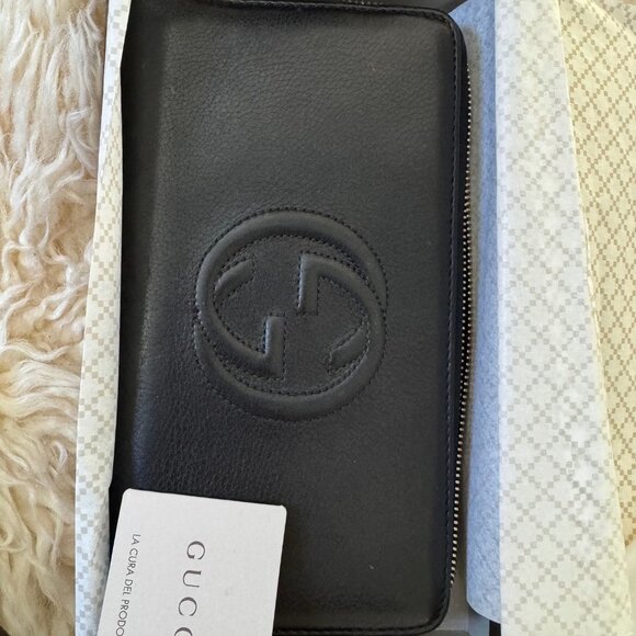 Gucci Black Pebbled Leather Continental Wallet with Tassel - Picture 12 of 12